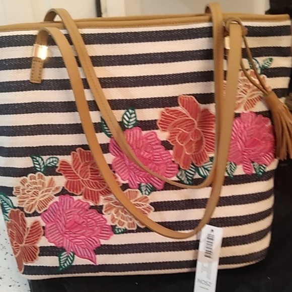 Chico's purse - Picture 2 of 5